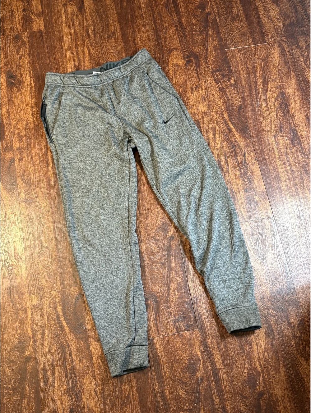 Nike Therma-FIT Jogger Pants Men’s Small Gray Heather Athletic Sweatpants